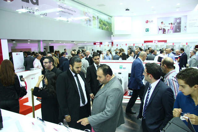 Opening of the largest LG brand shop